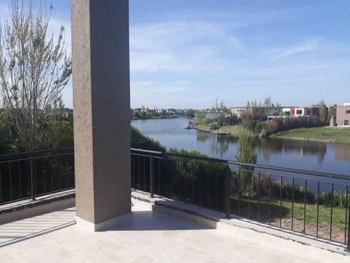Imagen 3 de 5 de Casa En Venta En San Francisco - Maroto Propiedades