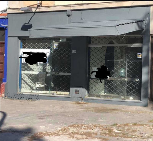 Local Comercial En General Flores 17000