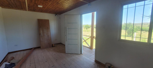 Complejo - Vivienda Con Gas Natural Y Cabañas A Terminar - Villa Giardino