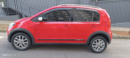 Volkswagen Up! Volkswagen Up! 1.0 12v E-Flex cross up!