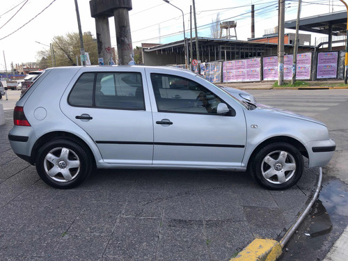 Volkswagen Golf 1.6 Comfortline