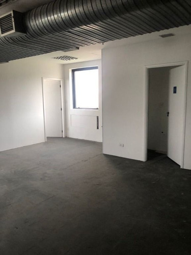 Imagem 9 de 20 de Excelente Sala Comercial (térrea) Para Locação No Edifício Centro Empresarial Barueri - Confira! - Sa0771