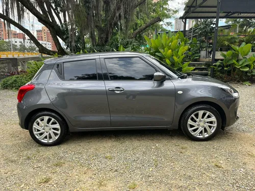 Suzuki Swift 1.2 Hybrid 2Wd