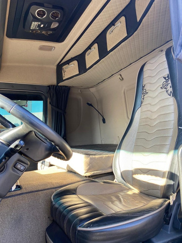 Scania P 360 13/13 Automática 10 Pneus Novos Único Dono