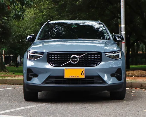Volvo XC40 2.0 T5 Awd Momentum
