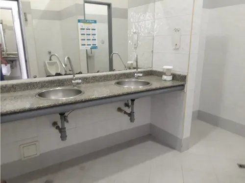 Bodega En Arriendo En El Poblado
