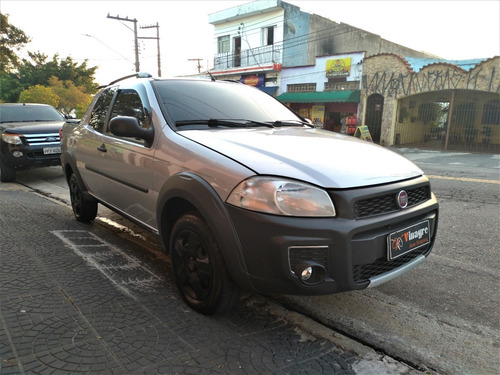 Strada 1.4 Working Cabine Dupla 2015 Completa Prata