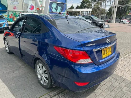 Hyundai Accent 1.6l 4 p