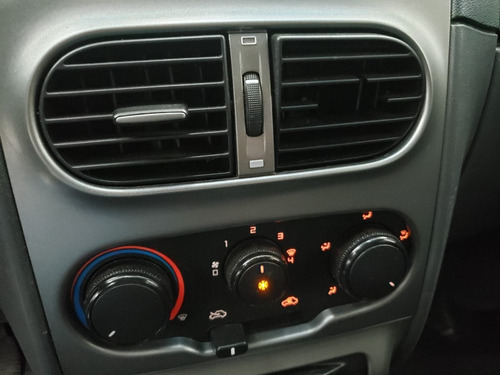 Imagem 12 de 15 de Fiat Strada Trekking 1.6 Cd Flex Cabine Dupla 2015 2016