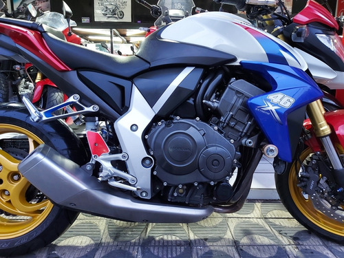 Imagem 8 de 12 de Honda Cb1000r Tricolor Ano 2014