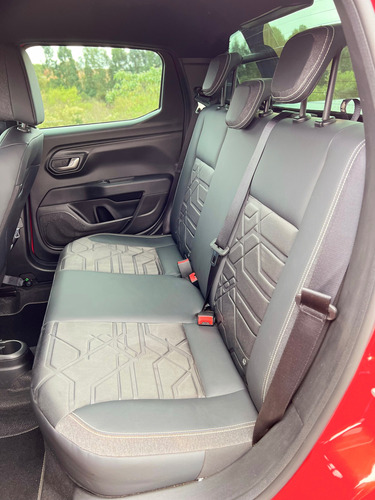 Fiat Strada 1.3 Volcano Cab. Dupla 16v Flex 4p