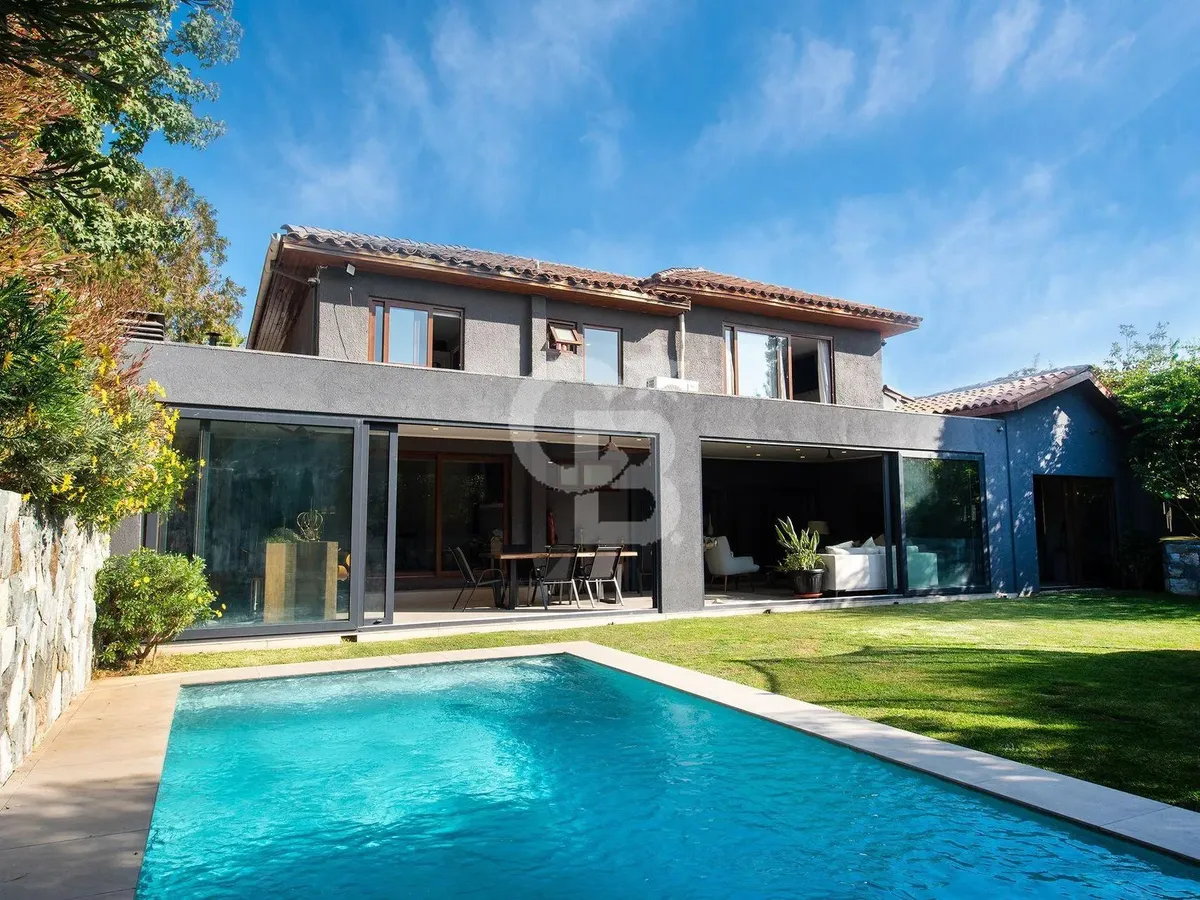 Imagen 1 de 21 de Arriendo Casa En San Carlos De Apoquindo Las Condes