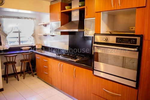 Imagen 2 de 7 de Townhouse En Venta En Los Naranjos Del Cafetal Mls #22-9696