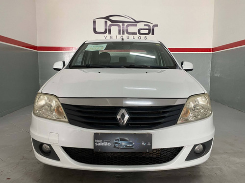 Imagem 2 de 10 de Renault Logan 1.6 Expression 8v Flex 4p Manual