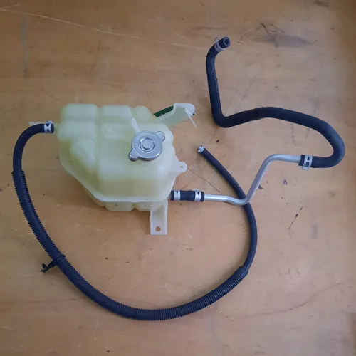 comprar Deposito De Agua De Motor Nissan Pathfinder Vq40 4.0 V6 