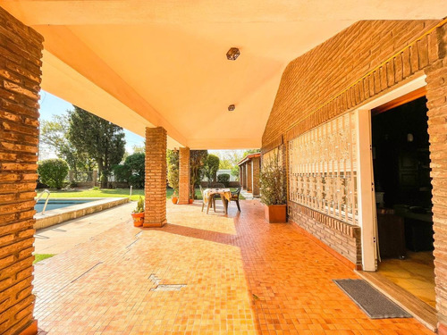 Imagen 10 de 25 de Casa Potencial Comecial- 3 Dorm- Ruta 9 - Funes