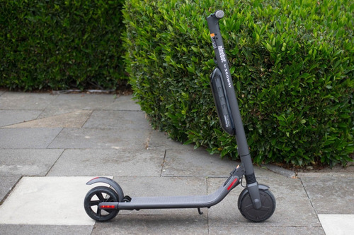 Imagen 5 de 10 de Ninebot Kick Scooter Es4 Eléctrico / Segway Original 30km/h