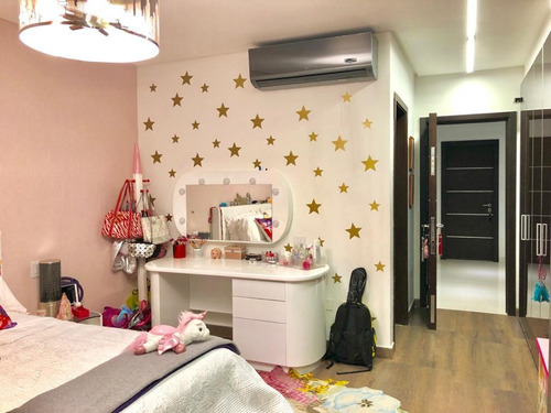 Imagen 10 de 29 de Casa Exclusiva En Venta Altamira / Castellana