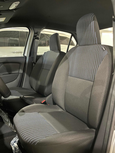 Imagen 12 de 12 de Renault Logan 2020 1.6 16v Life