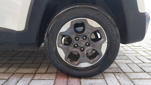 Imagem 14 de 15 de Jeep Renegade 1.8 16v Flex Sport 4p Manual