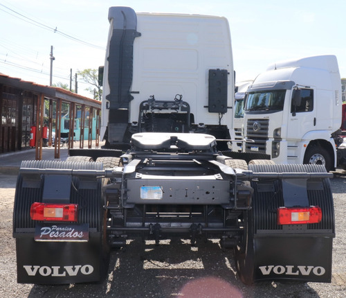 Volvo Fh 400 6x2 Globetrotter Ano 2011