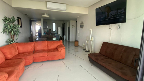 Vendo Depa En Isla Residences Acapulco, Trato Directo, Amueblado Y Equipado.