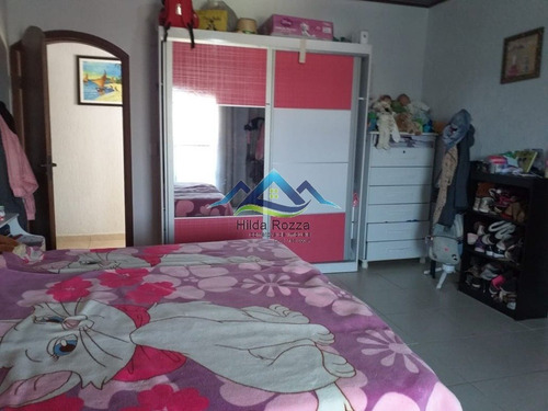 Imagem 6 de 15 de Chacara Com 4 Suites, Area Gourmet, Piscina E Casa De Caseiro Com 4 Comodos. - V-1313