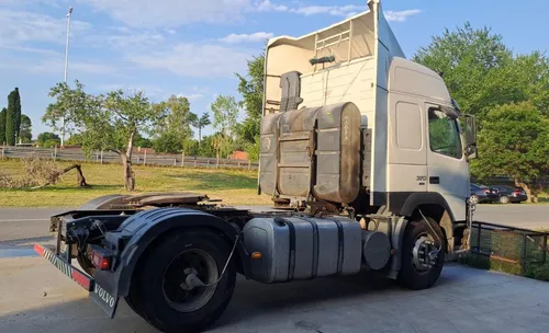 Camión Volcó Fm370 2015