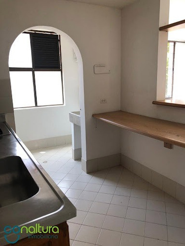 Imagen 14 de 17 de Apartamento En Arriendo Poblado 472-2555