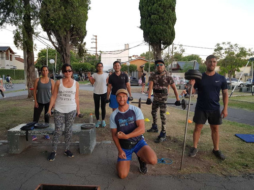 Imagen 2 de 5 de Personal Trainer Zona Oeste Castelar Ituzaingó Morón Merlo