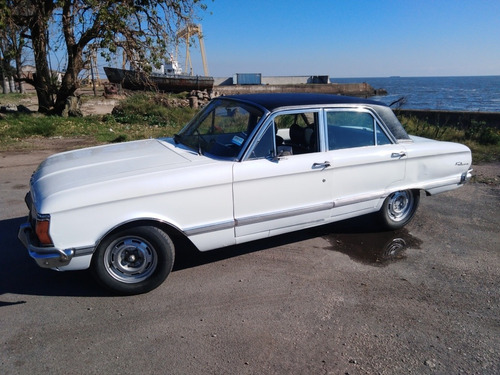 Imagen 12 de 21 de Ford Falcon Deluxe