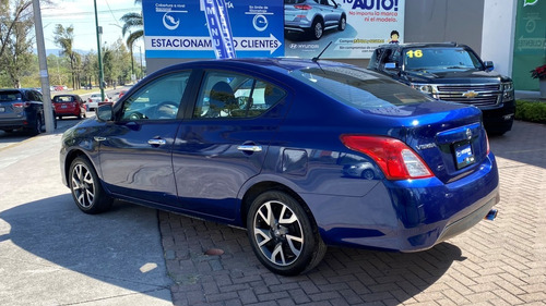 Imagen 2 de 14 de Nissan Versa