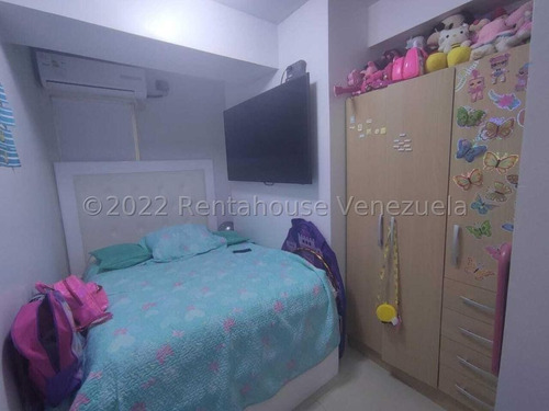 Imagen 8 de 8 de Gustavo Zavala Rentahouse 22-23852