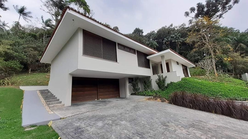 Imagem 1 de 12 de Otima Casa No Bairro América | 300 M² De Area Construida | Terreno De 2.150 M² - Sa01986 - 69807516