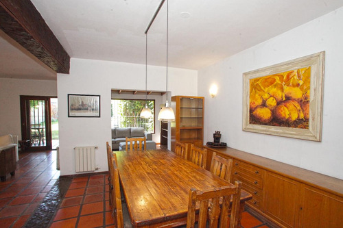 Casa En Lomas De San Isidro