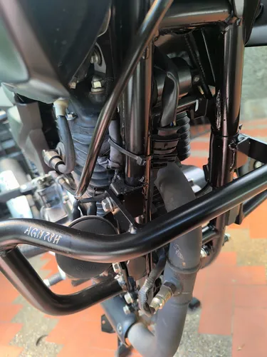 Pulsar 180 Fi Negro Mate