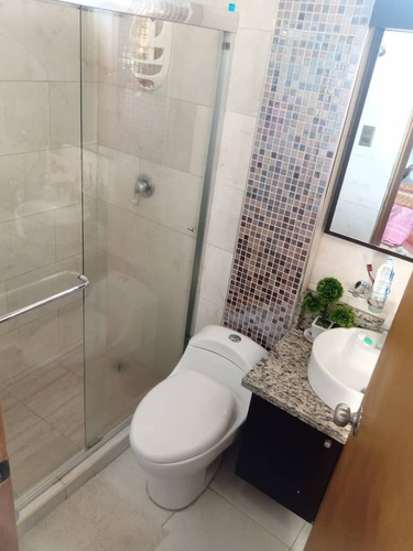 Ligia Guardia Vende Town House En Conj. Res. Las Trinitarias, San Diego. Plth-254
