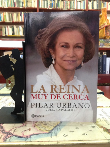 La Reina Muy De Cerca. Pilar Urbano Vuelve A Palacio