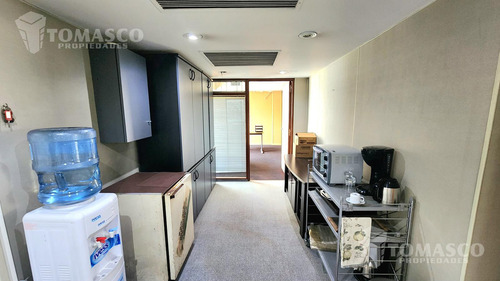 Venta Oficina Comercial 700m2 Más 13 Cocheras Fijas Más Bauleras