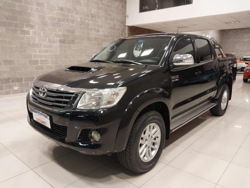 Toyota Hilux 3.0 Cd Srv Cuero I 171cv 4x2