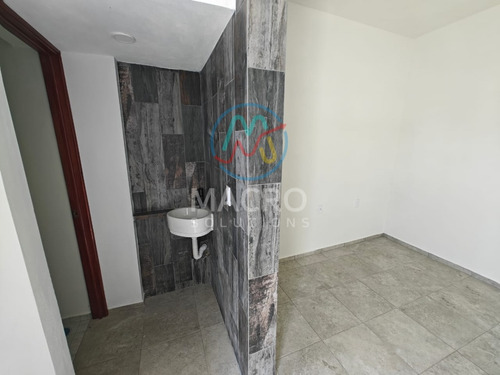 Casa En Venta En Col. Otilio Montaño Apta A Créditos Con 3 Recamaras