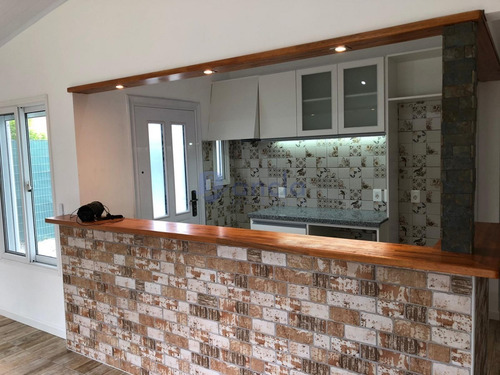 Punta Del Este, Zona Pinares- Ref: 1111