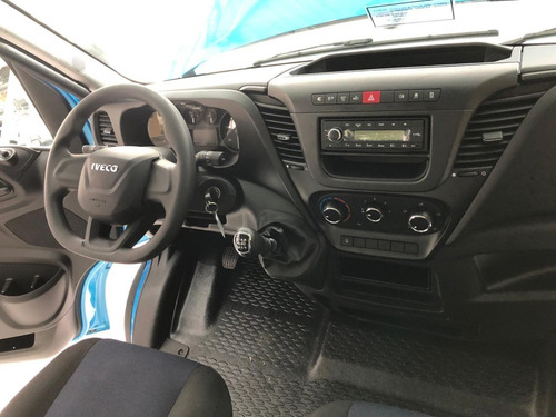 Imagem 14 de 15 de Iveco Daily 35150 0km Baú Carga Seca
