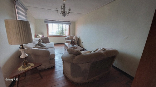 Venta Casa Con Local, Ideal Para Hostal , Cerro Merced Valp.