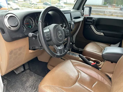 Jeep Wrangler 3.7 Unlimited Sahara 3.6 4x4 At