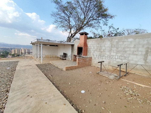 Imagen 14 de 30 de Casa Granja Con Piscina E Invernadero En Venta En Tarabana Cabudare Lara 0.4.2.4.5.9.3.7.5.4.2 / Rent-a-house Mls Código Flexmls: 22-22634, Posee Casa, Terraza, Depositos
