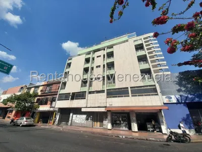 Edificio en alquiler