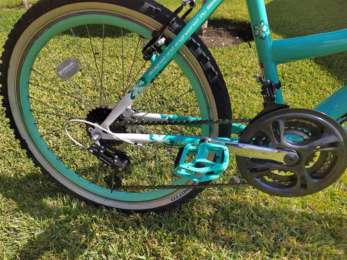 Bicicleta Benotto Mtb Madeira R24 21v Mujer Susp. Delantera (Usado)