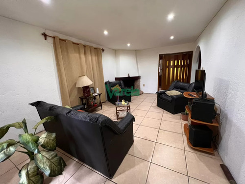 Una Casa Y Dos Aptos En Venta En Salinas Ideal Renta