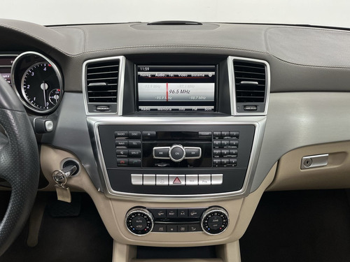 Imagem 8 de 13 de Mercedes-benz Classe Gl 350 3.0 V6 Bluetec Sport 4matic